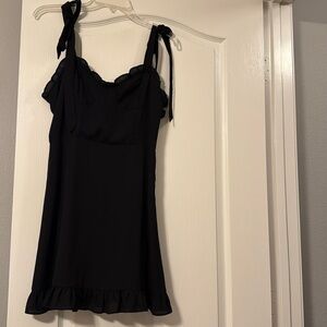 Black dress size Medium.